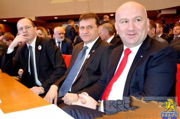 Симферополь отметил третью годовщину Крымской весны (ФОТО, ВИДЕО) - «70 лет Победы»