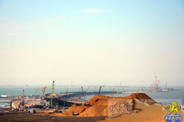 Строительству Крымского моста год (ФОТОРЕПОРТАЖ) - «70 лет Победы»