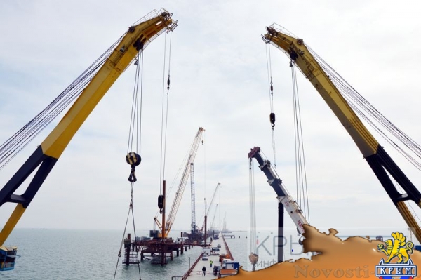 Строительству Крымского моста год (ФОТОРЕПОРТАЖ) - «70 лет Победы»