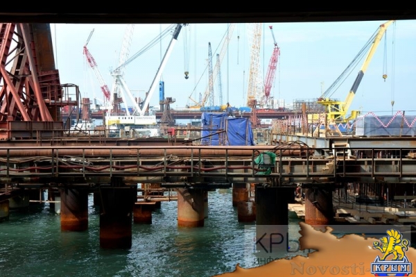 Строительству Крымского моста год (ФОТОРЕПОРТАЖ) - «70 лет Победы»
