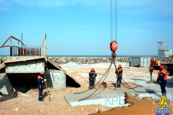 Строительству Крымского моста год (ФОТОРЕПОРТАЖ) - «70 лет Победы»