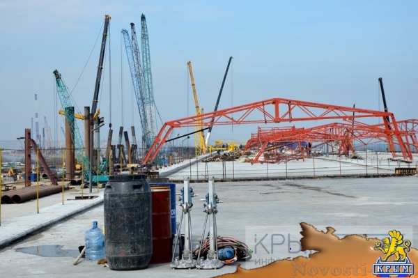 Строительству Крымского моста год (ФОТОРЕПОРТАЖ) - «70 лет Победы»