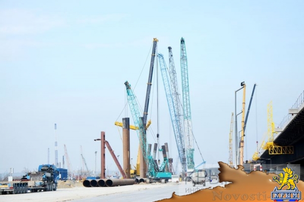Строительству Крымского моста год (ФОТОРЕПОРТАЖ) - «70 лет Победы»