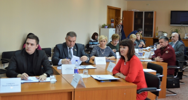Ирина Клюева приняла участие в заседании парламентского комитета по образованию, науке, молодежной политике и спорту - «Правам ребёнка»