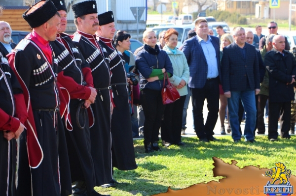 Русский меценат подарил Судаку грандиозную стелу в память героев русско-турецких войн (ФОТО) - «Общество Крыма»