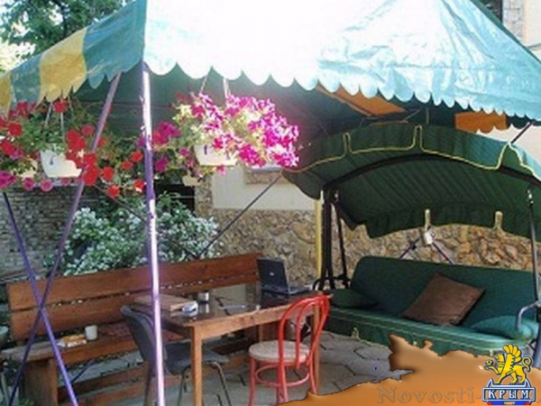 Отдых в Феодосии. Романтический номер-люкс на двоих с камином и сауной у моря Отдых в Крыму 2017 - жильё в Крыму без посредников - «Отдых в Феодосии»