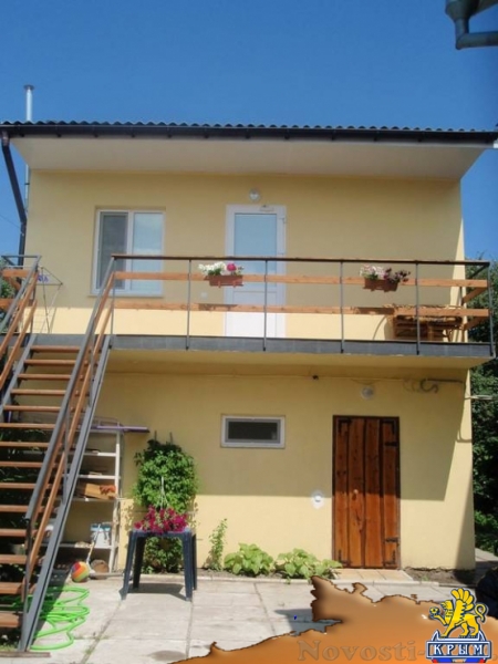 Отдых в Феодосии. Отдых у моря по- домашнему в гостевом доме Redhous, встретим с вокзала, wi-fi Отдых в Крыму 2017 - жильё в Крыму без посредников - «Отдых в Феодосии»