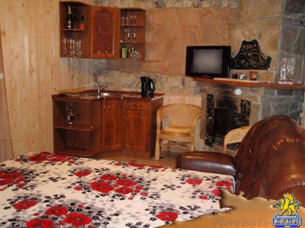 Отдых в Феодосии. Отдых у моря по- домашнему в гостевом доме Redhous, встретим с вокзала, wi-fi Отдых в Крыму 2017 - жильё в Крыму без посредников - «Отдых в Феодосии»