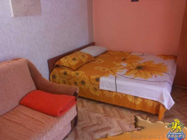 Отдых в Феодосии. Отдых у моря по- домашнему в гостевом доме Redhous, встретим с вокзала, wi-fi Отдых в Крыму 2017 - жильё в Крыму без посредников - «Отдых в Феодосии»