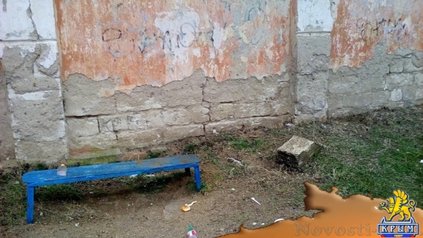 Керчане жалуются на плачевное состояние детской площадки - «Керчь»