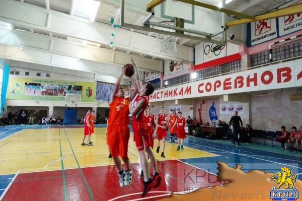 Юноши из Керчи и девушки из Симферополя выиграли крымский финал всероссийских соревнований «Локобаскет – Школьная лига» (ФОТО) - «Спорт Крыма»