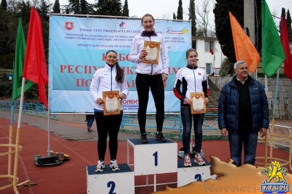 Призёры второго этапа Кубка Республики Крым по легкоатлетическим метаниям определены в Ялте (ФОТО) - «Спорт Крыма» Призёры второго этапа Кубка Республики Крым по легкоатлетическим метаниям определены в Ялте (ФОТО) - «Спорт Крыма»