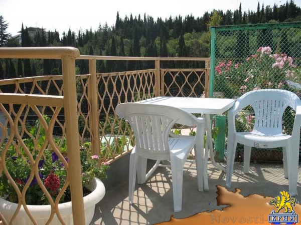 Отдых-эконом в Алуште. 1-но к.номер, на 2 чел., в част. сек-ре в Алуште, 600-1400 руб., 700 м. море Отдых в Крыму 2017 - жильё в Крыму без посредников - «Отдых в Алуште»