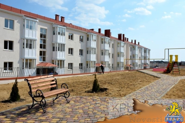Переселенцы с санитарной зоны Крымского моста в Керчи заселяются в новые квартиры (ФОТОРЕПОРТАЖ) - «Политика Крыма» Переселенцы с санитарной зоны Крымского моста в Керчи заселяются в новые квартиры (ФОТОРЕПОРТАЖ) - «Политика Крыма»
