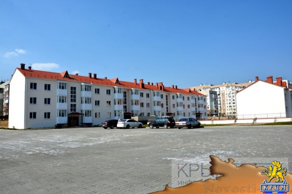 Переселенцы с санитарной зоны Крымского моста в Керчи заселяются в новые квартиры (ФОТОРЕПОРТАЖ) - «Политика Крыма» Переселенцы с санитарной зоны Крымского моста в Керчи заселяются в новые квартиры (ФОТОРЕПОРТАЖ) - «Политика Крыма»