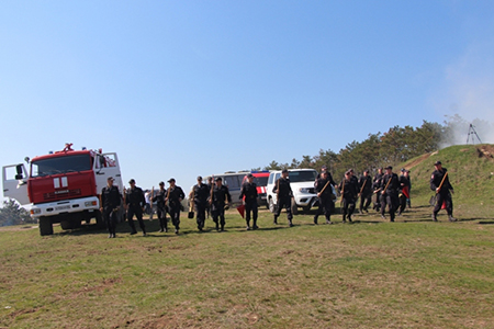 Комплексная тренировка по ликвидации условного лесного пожара завершена - «МЧС» Комплексная тренировка по ликвидации условного лесного пожара завершена - «МЧС»