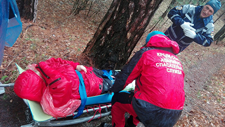 Спасатели «КРЫМ-СПАС» оказали помощь двум пострадавшим туристам - «МЧС»