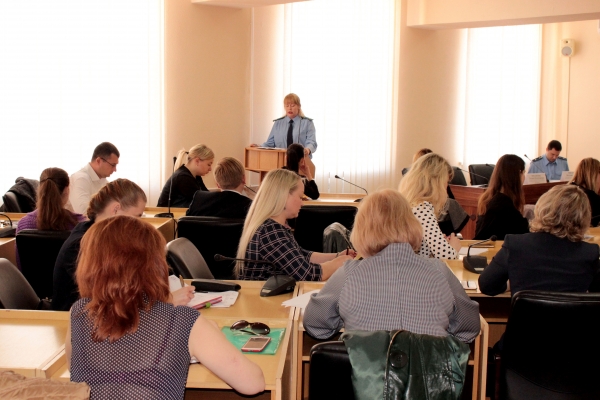 К процессу нормотворчества нельзя относиться формально — заместитель председателя Госкомрегистра - «Госкомрегистр»