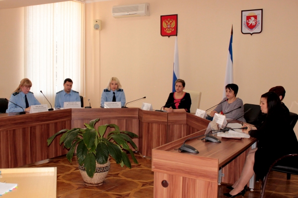 К процессу нормотворчества нельзя относиться формально — заместитель председателя Госкомрегистра - «Госкомрегистр»