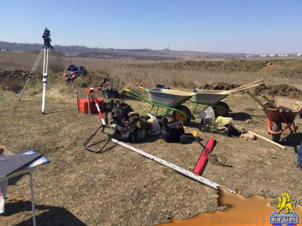 На месте строительства автоподходов к мосту нашли поселение эпохи бронзы - «Керчь» На месте строительства автоподходов к мосту нашли поселение эпохи бронзы - «Керчь»