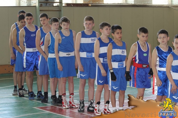 В городе проходит турнир имени знаменитого тренера - «Керчь»