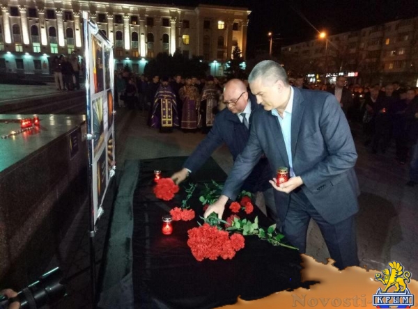Траурная панихида в связи с трагическими событиями в Санкт-Петербурге прошла сегодня в Симферополе (ФОТО) - «Политика Крыма»