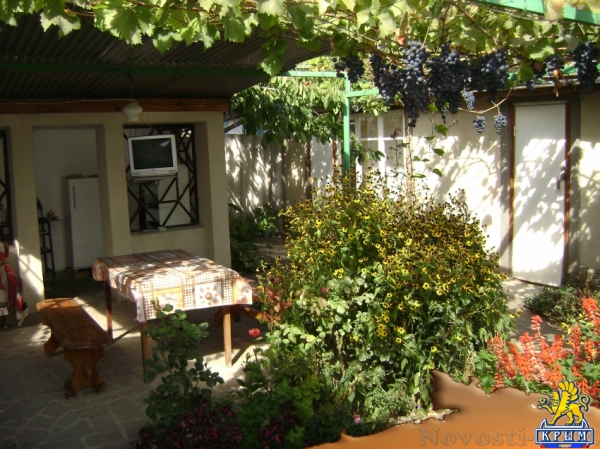 Отдых в Судаке. СУДАК, ЧАСТНЫЙ СЕКТОР БЕЗ ПОСРЕДНИКОВ! Отдых в Крыму 2017 - жильё в Крыму без посредников - «Отдых в Судаке»