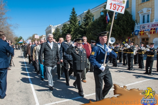 Легендарной В«НахимовкеВ» - 80 лет (ФОТОРЕПОРТАЖ) - «Общество Крыма» Легендарной В«НахимовкеВ» - 80 лет (ФОТОРЕПОРТАЖ) - «Общество Крыма»