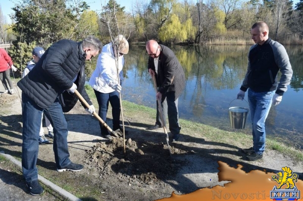 Двухмесячник субботников в Симферополе начался (ФОТО) - «Спорт Крыма»