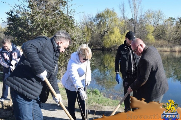 Двухмесячник субботников в Симферополе начался (ФОТО) - «Спорт Крыма»