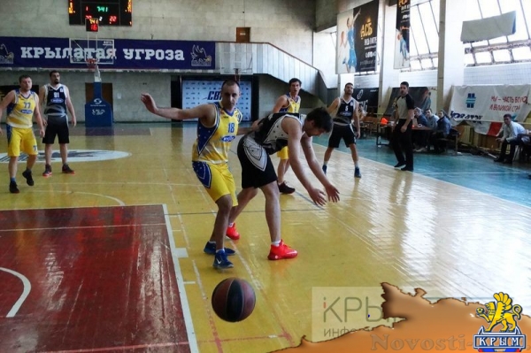 Команда КФУ победила ялтинскую «Волну» и вновь стала потенциальным лидером мужского баскетбольного чемпионата Крыма (ФОТО) - «Спорт Крыма»