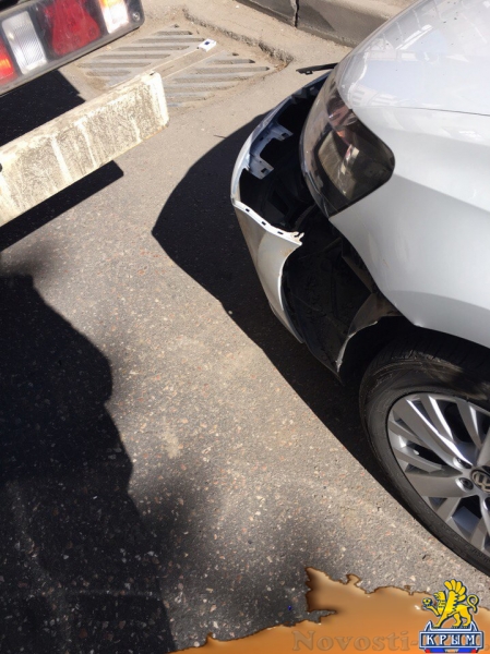 В центре Симферополя заблудился водитель фуры, устроив большую пробку (ФОТО) - «Симферополь» В центре Симферополя заблудился водитель фуры, устроив большую пробку (ФОТО) - «Симферополь»