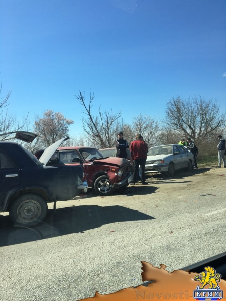 На трассе под Симферополем столкнулись 8 машин (ФОТО) - «Симферополь»
