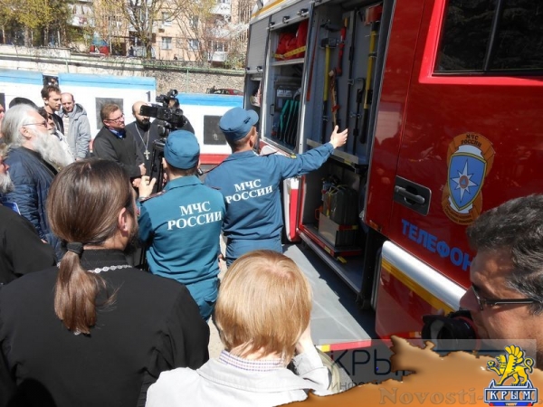 Симферопольские священнослужители отработали навыки пожаротушения (ФОТО, ВИДЕО) - «Общество Крыма»