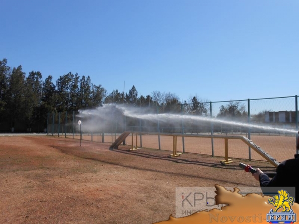 Симферопольские священнослужители отработали навыки пожаротушения (ФОТО, ВИДЕО) - «Общество Крыма»
