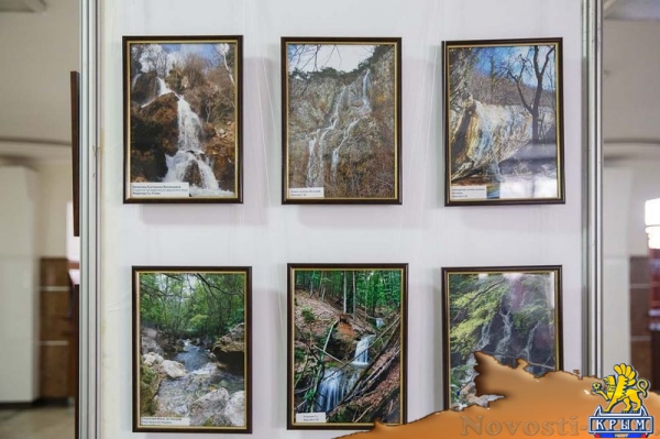 Выставка фотографий водных пейзажей Крыма состоялась в Крымском федеральном университете в рамках Года экологии (ФОТО) - «Культура Крыма»