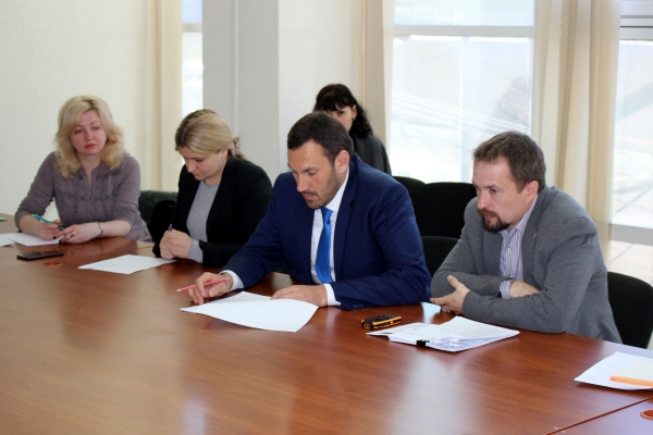 Рекомендуем администрациям срочно подать полные заявки на финансирование комплексных кадастровых работ в 2018 году — Александр Спиридонов - «Госкомрегистр»