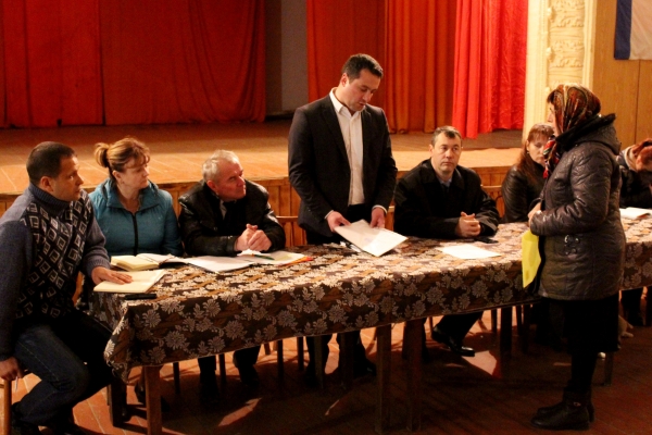 Госкомрегистр продолжает проводить совместные приемы граждан с администрациями городских и сельских поселений - «Госкомрегистр»