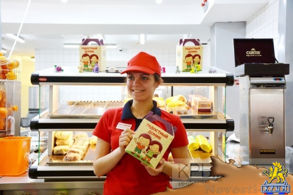 Константинов лично оценил достоинства и недостатки фастфуда «Мир Бургер», открывшегося в Симферополе вместо «Макдоналдса» (ФОТО, ВИДЕО) - «Туризм Крыма»