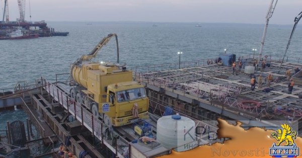 Строители приступили к бетонированию опор для судоходных арочных пролётов Крымского моста (ФОТО) - «Туризм Крыма»