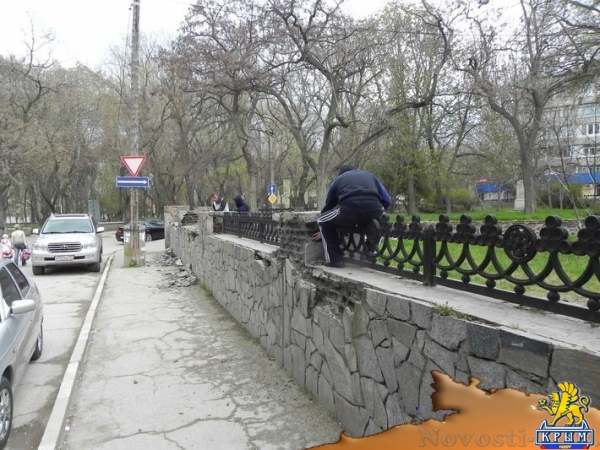 Армянская община Феодосии приступила к реставрации могилы Ивана Айвазовского (ФОТО) - «Общество Крыма»