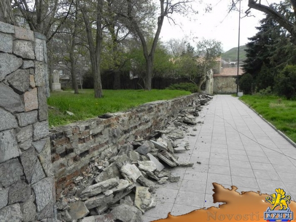 Армянская община Феодосии приступила к реставрации могилы Ивана Айвазовского (ФОТО) - «Общество Крыма»