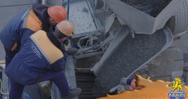 Одну из двух главных опор Керченского моста начали бетонировать - «Керчь»