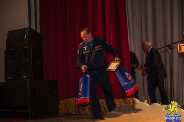 На страже неба: в Вербное воскресенье в Севастополе отметили День ПВО (ФОТОРЕПОРТАЖ) - «Политика Крыма»