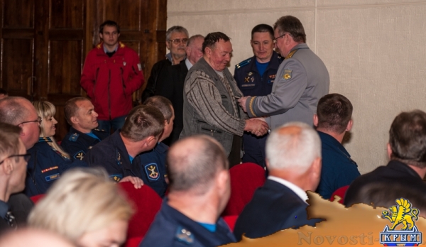 На страже неба: в Вербное воскресенье в Севастополе отметили День ПВО (ФОТОРЕПОРТАЖ) - «Политика Крыма»