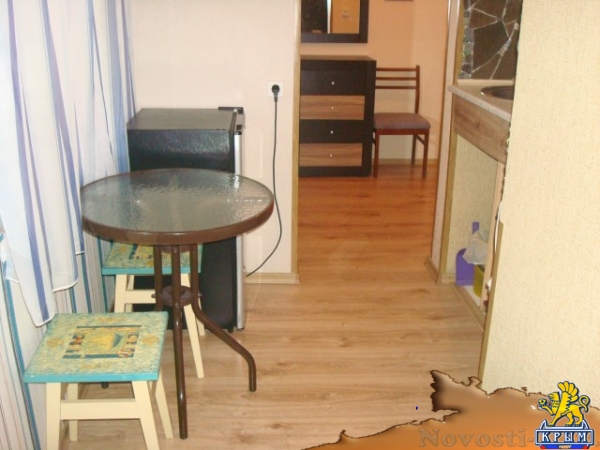 Отдых в Ялте. Сдам посуточно однокомнатную комнатную квартиру в Ялте ул.Гоголя 24 Отдых в Крыму 2017 - жильё в Крыму без посредников - «Отдых в Ялте»