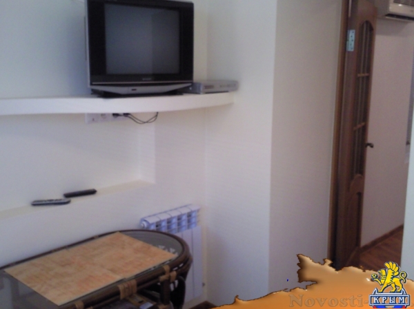 Отдых в Ялте. Двухкомнатная с мини двориком Отдых в Крыму 2017 - жильё в Крыму без посредников - «Отдых в Ялте»