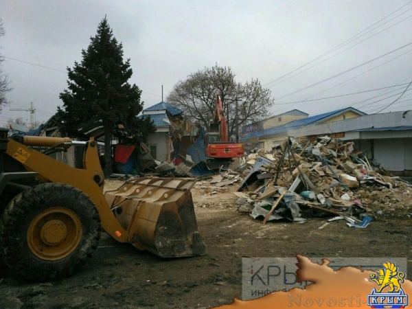 Предупреждения закончились: власти Симферополя начали снос микрорынка на Козлова (ФОТО, ВИДЕО) - «Политика Крыма»