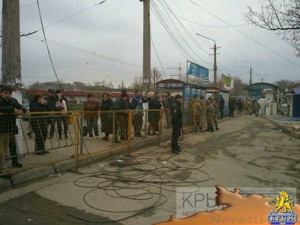 Предупреждения закончились: власти Симферополя начали снос микрорынка на Козлова (ФОТО, ВИДЕО) - «Политика Крыма»
