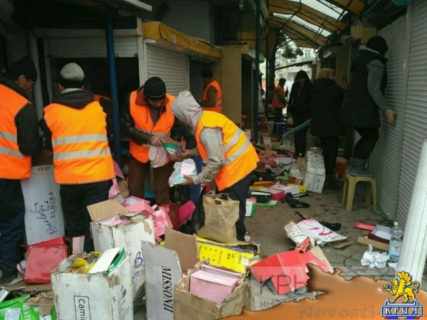 Предупреждения закончились: власти Симферополя начали снос микрорынка на Козлова (ФОТО, ВИДЕО) - «Политика Крыма»